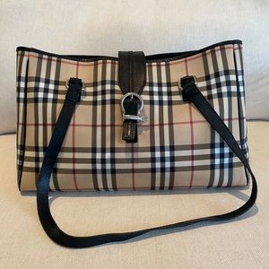 Authentic Nova Check Burberry London Tote